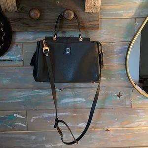 Luana black pebbled leather Italian purse